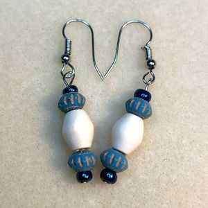 Wooden beads drop earrings